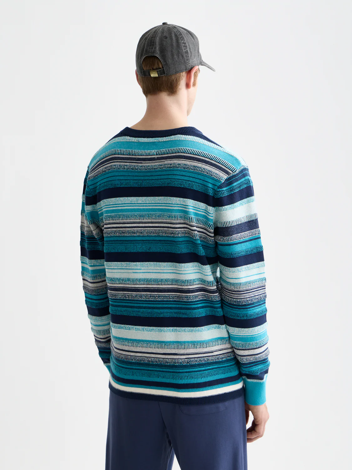 Striped knitted pullover - Image 4