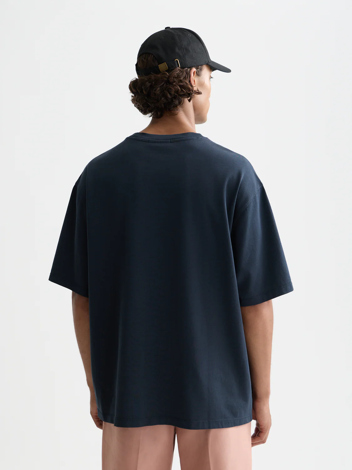 Cross-stitched artwork loose T-shirt - Image 11