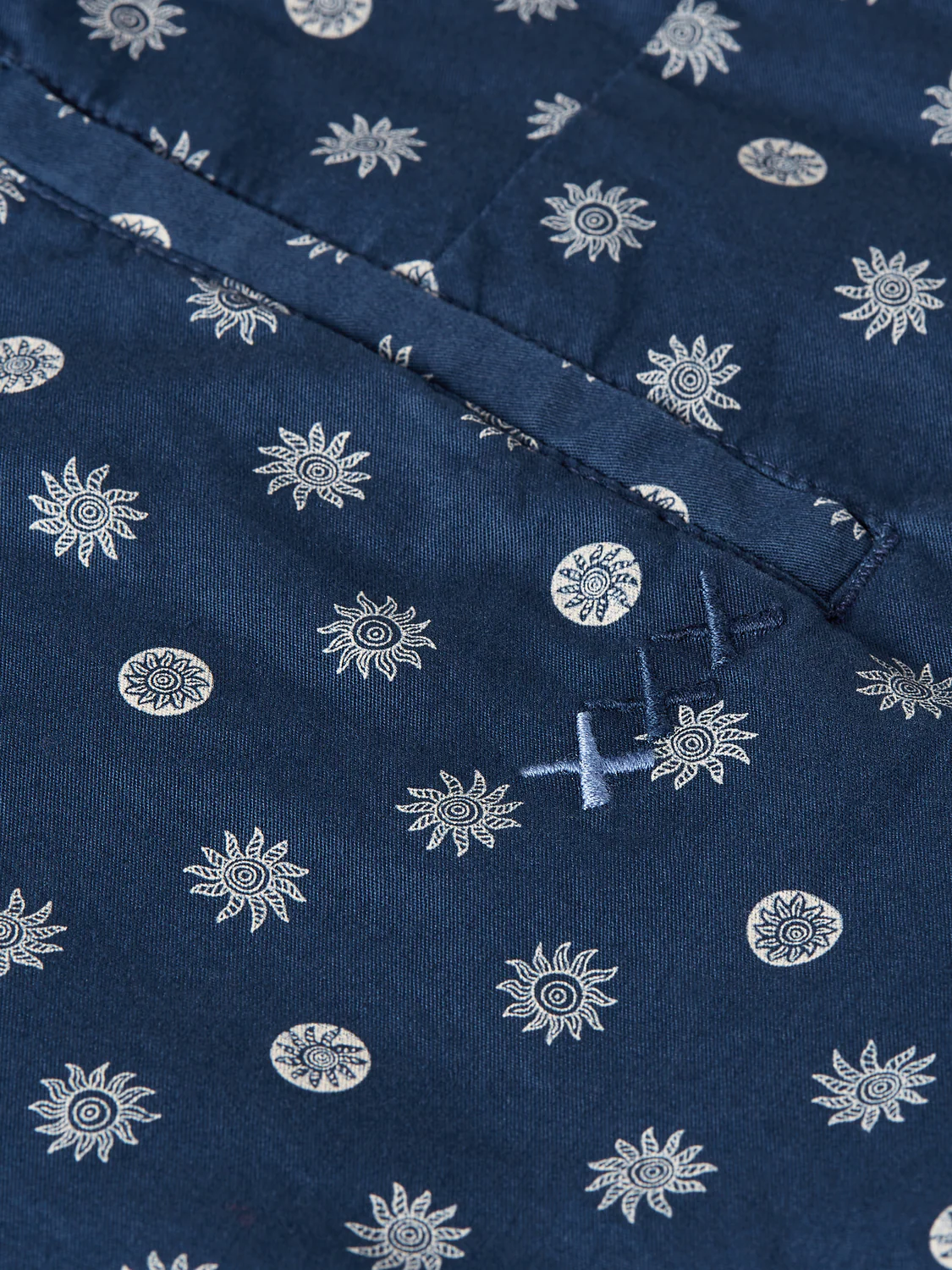 Stuart printed cotton chino shorts - Image 14