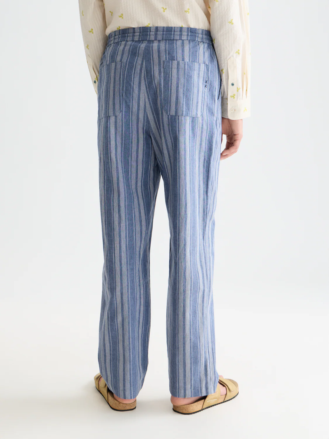Oliver pleated linen-blend relaxed straight jogger - Image 4