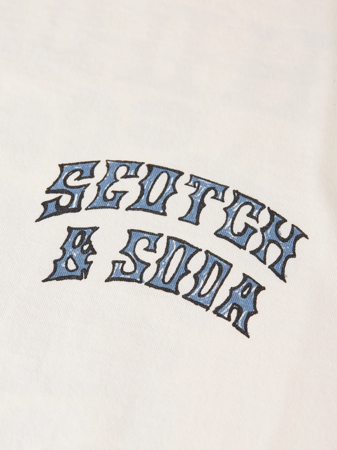 Artwork T-shirt - Image 14