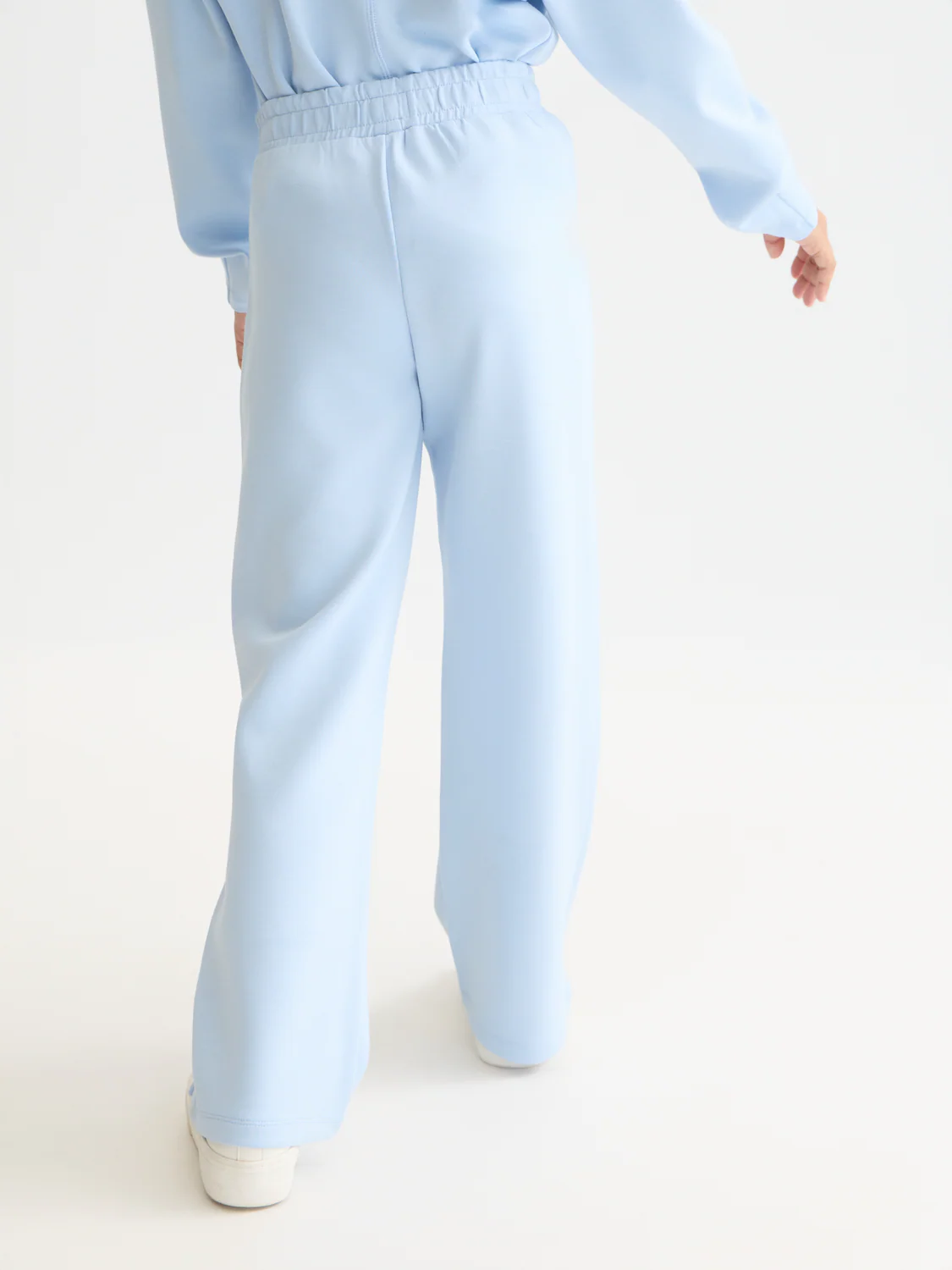 Girls Seasonal Essentials straight-leg sweatpants - Image 4