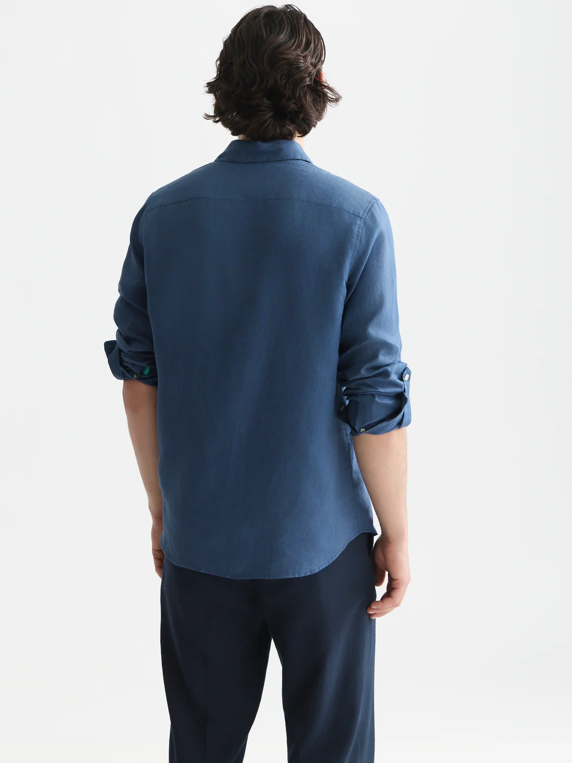 Seasonal Essentials linen shirt - Image 11