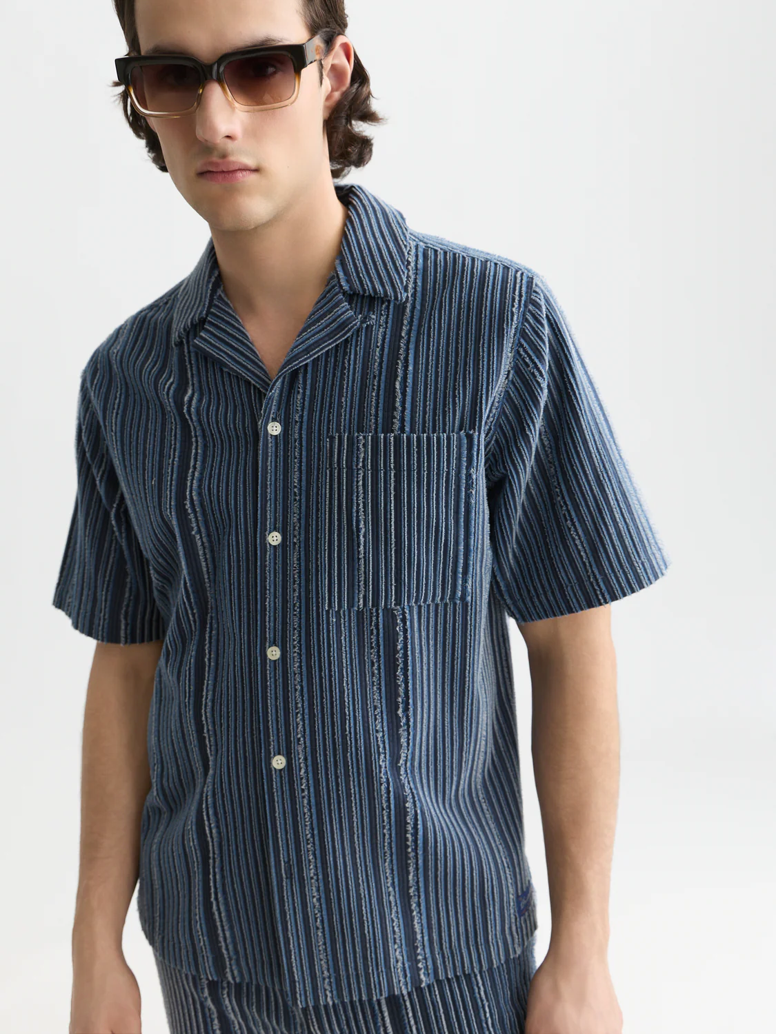 Textured relaxed short sleeve shirt - Image 3