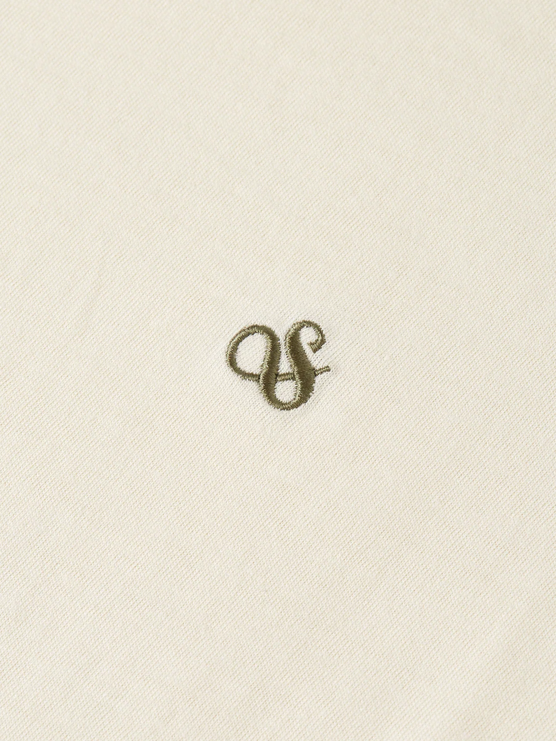 Seasonal Essentials logo T-shirt - Image 7