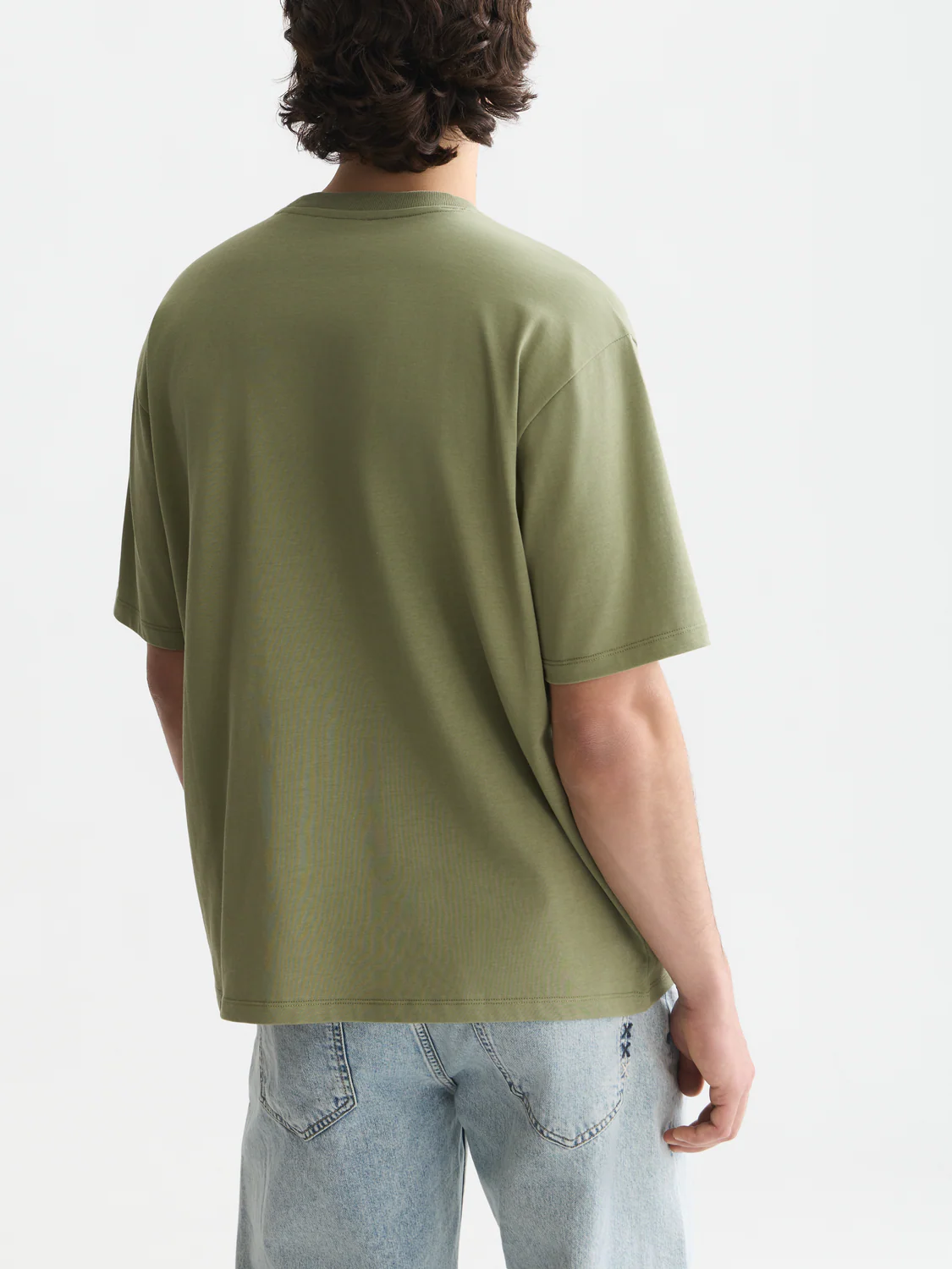 Seasonal core 3 crosses chest pocket loose-fit T-shirt - Image 11