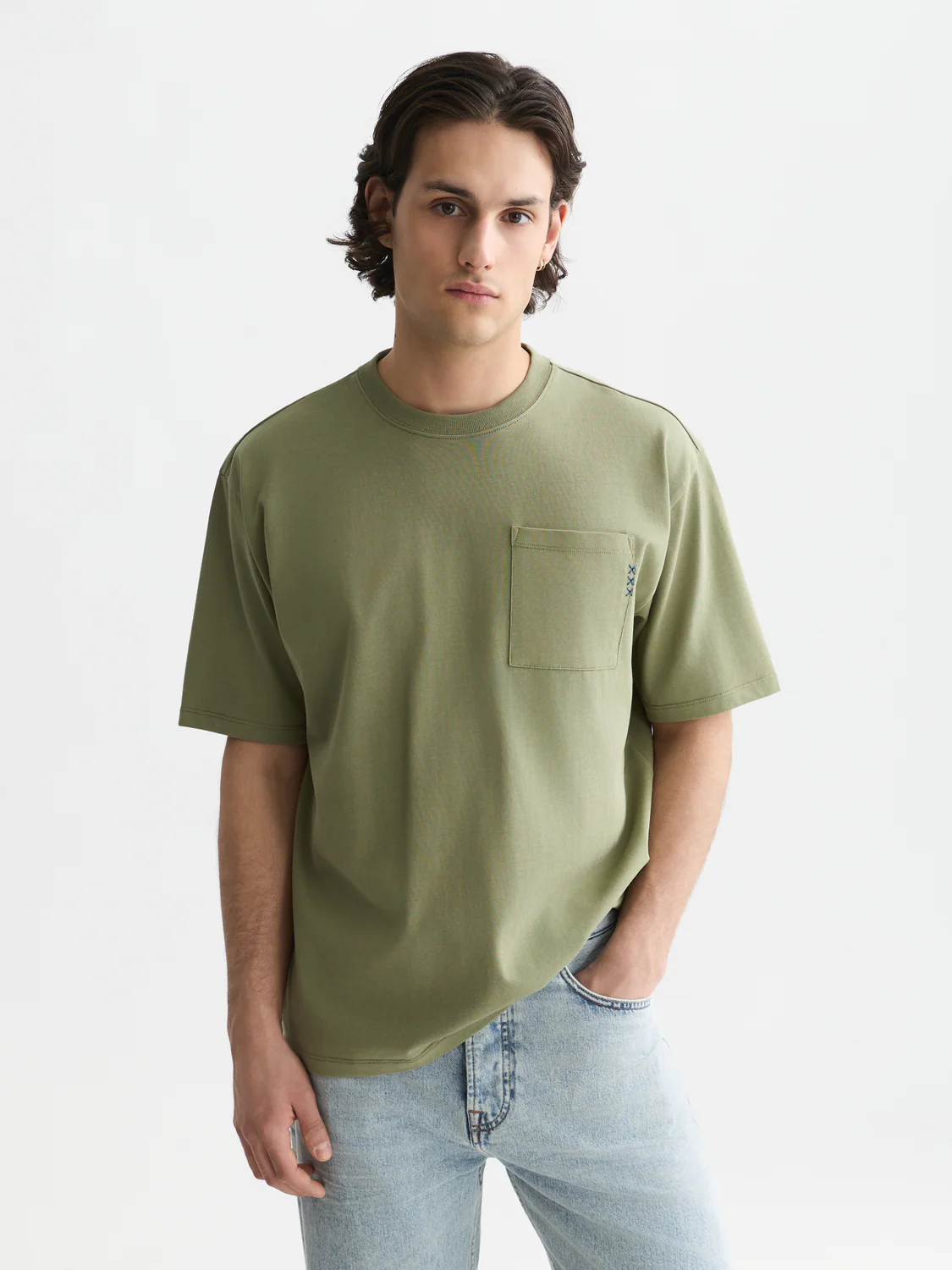 Seasonal core 3 crosses chest pocket loose-fit T-shirt - Image 8