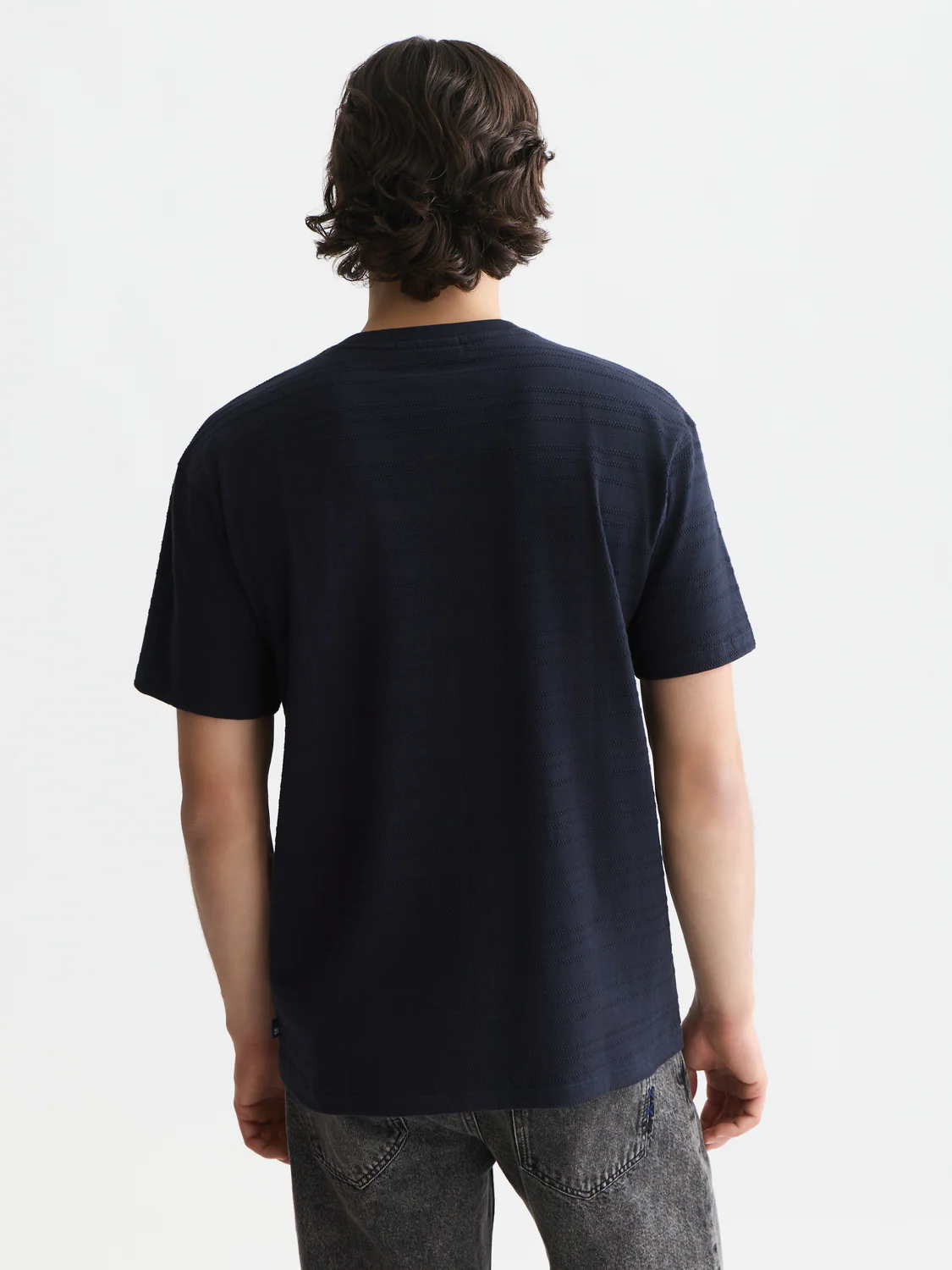 Textured jacquard relaxed-fit T-shirt - Image 11