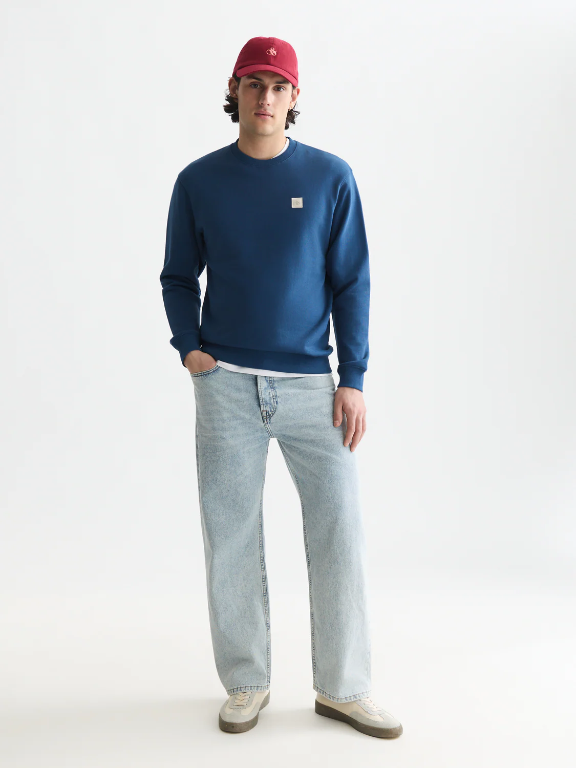 Seasonal core logo badge regular-fit sweatshirt - Image 16