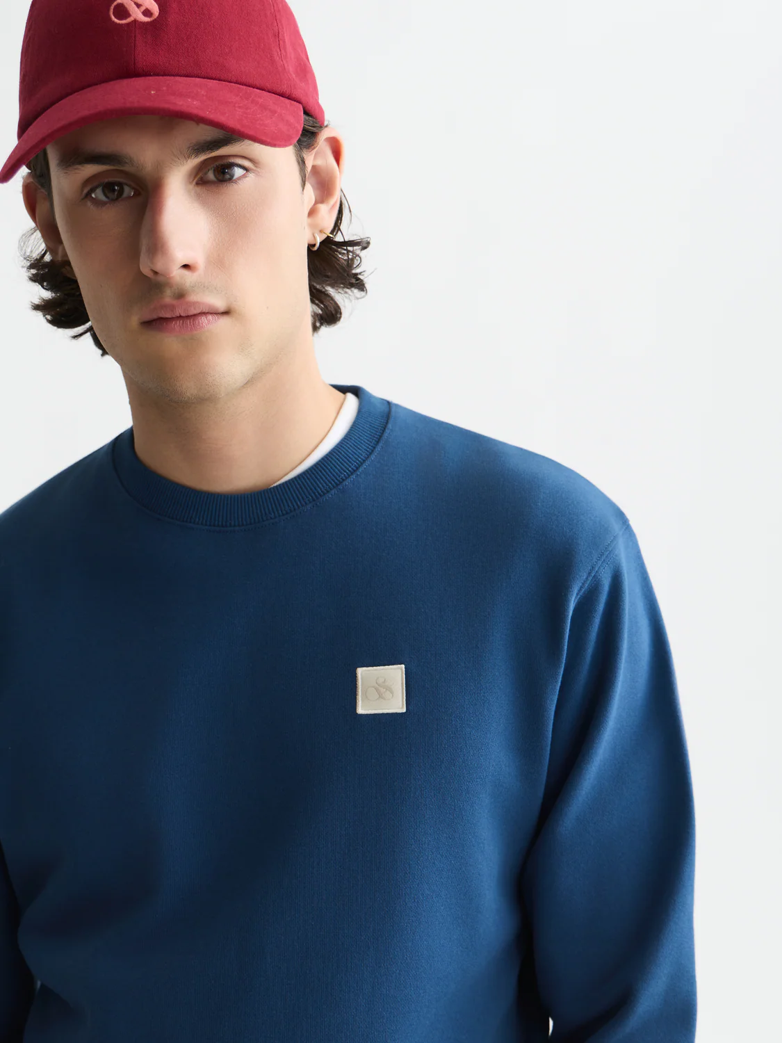 Seasonal core logo badge regular-fit sweatshirt - Image 17