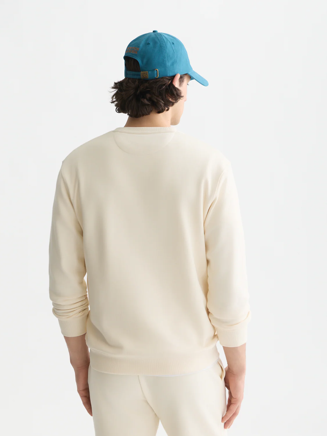 Seasonal core logo badge regular-fit sweatshirt - Image 4