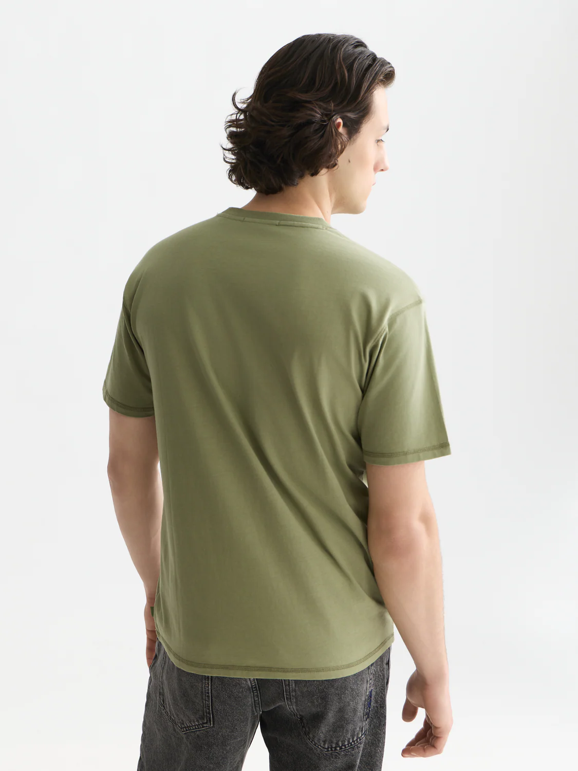 Chest pocket with artwork relaxed-fit T-shirt - Image 4