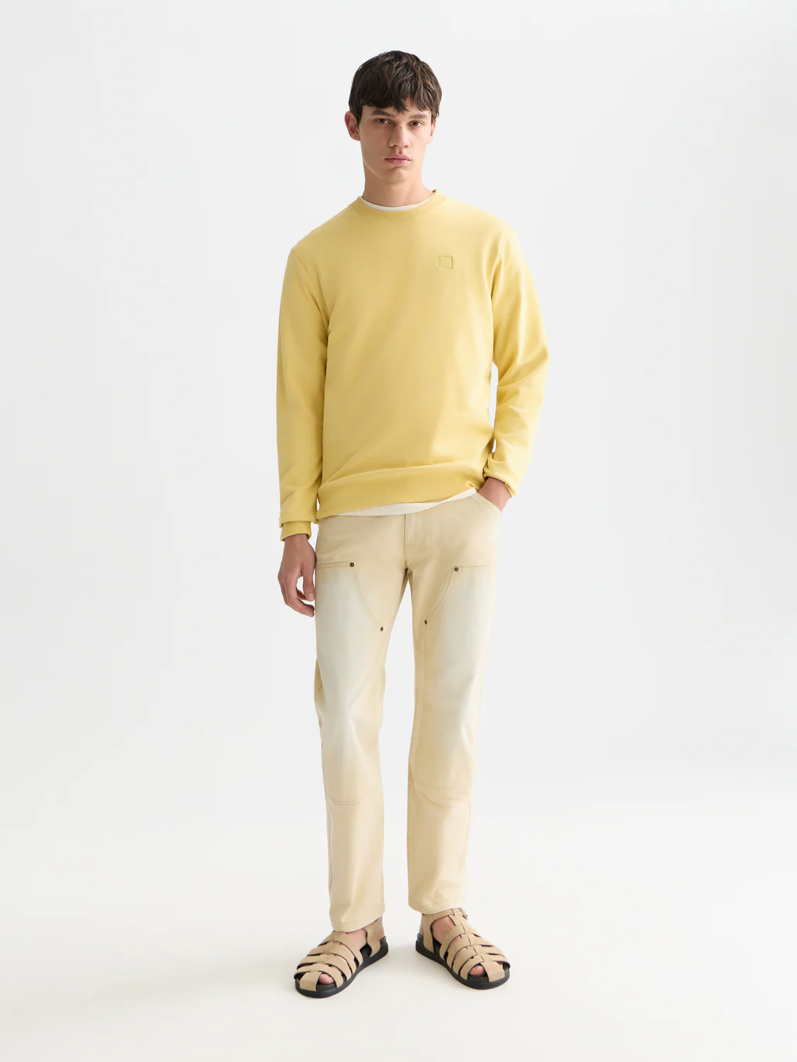 Seasonal Essentials logo badge sweatshirt - Image 9