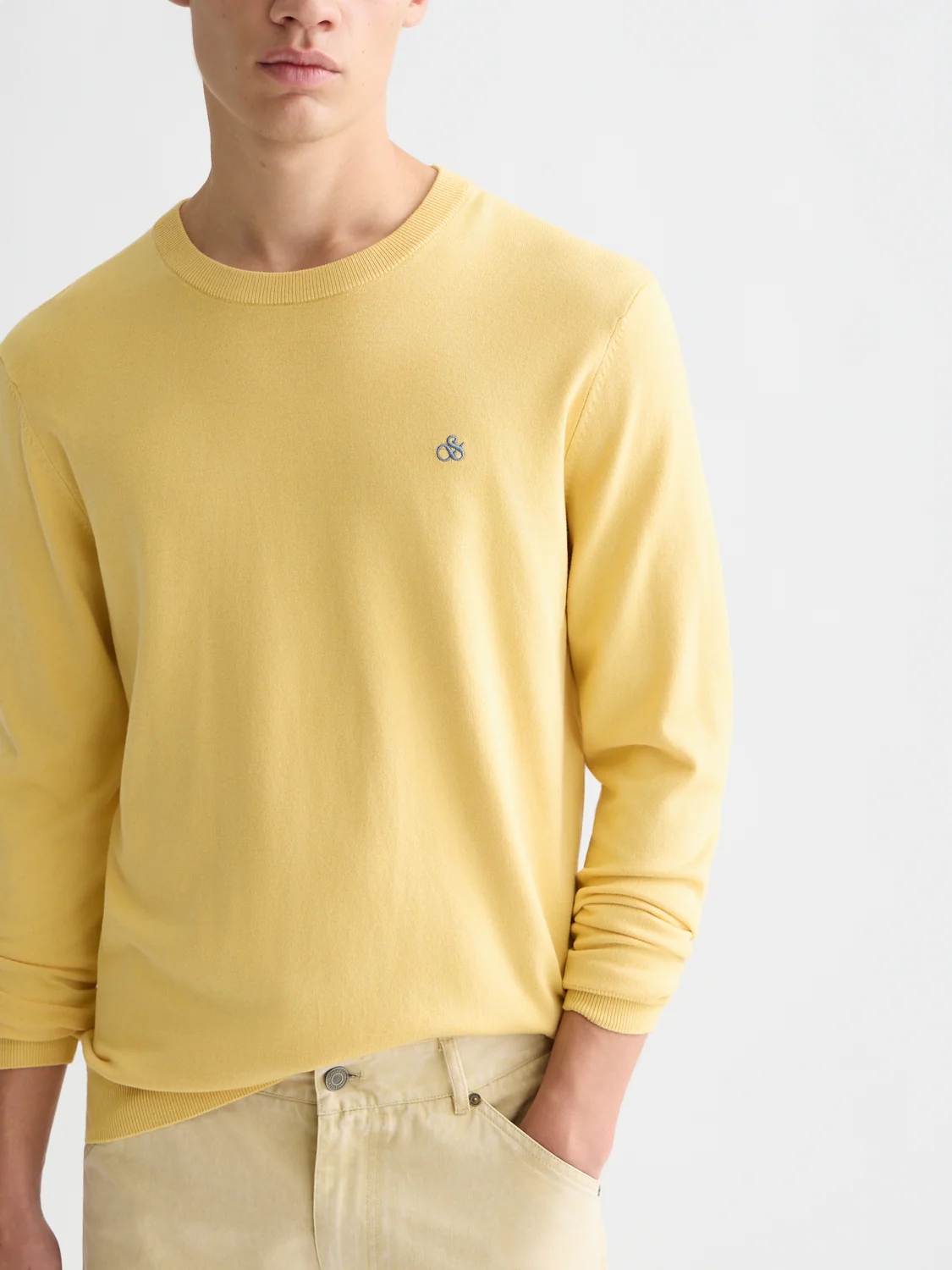 Seasonal Essentials pullover - Image 10