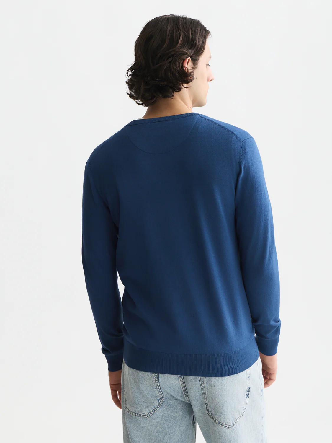 Seasonal core ecovero regular-fit pullover - Image 11