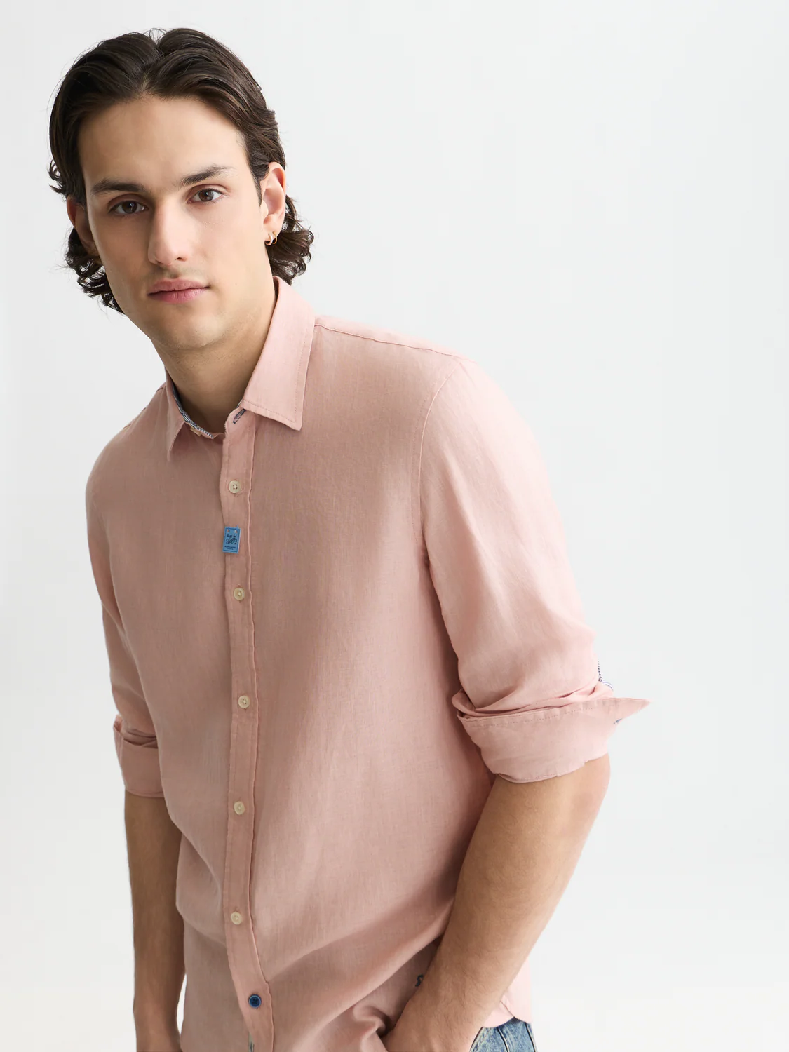 Solid linen regular-fit shirt - Image 10