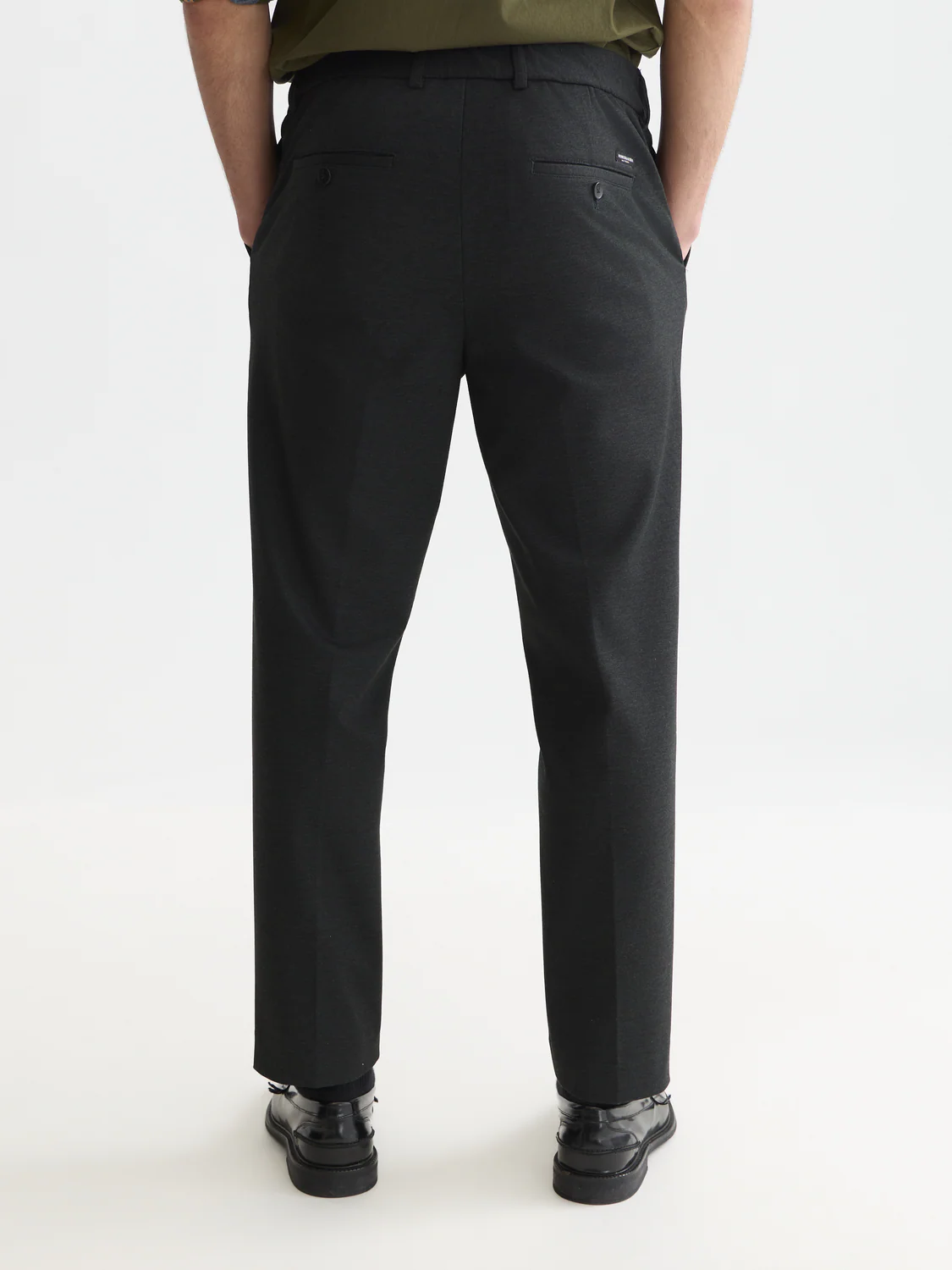 Finch tailored yarn-dyed technical jersey jogger - Image 4