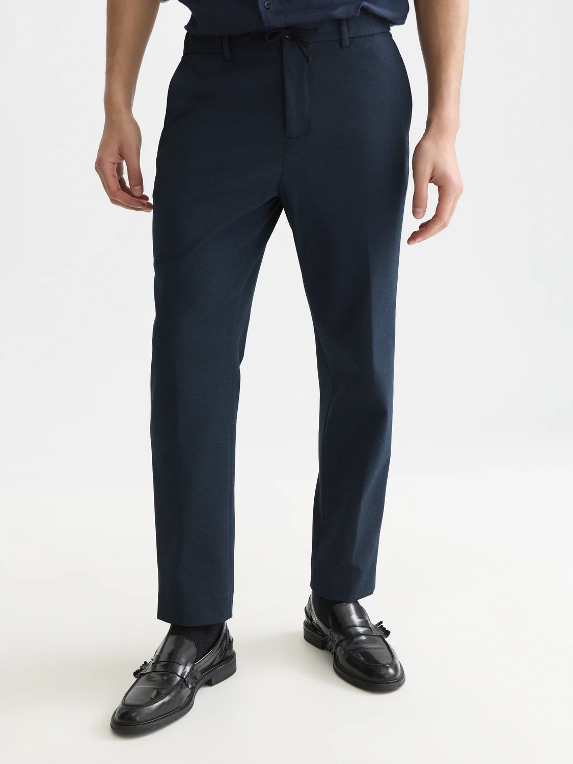 Finch tailored yarn-dyed technical jersey jogger - Image 9