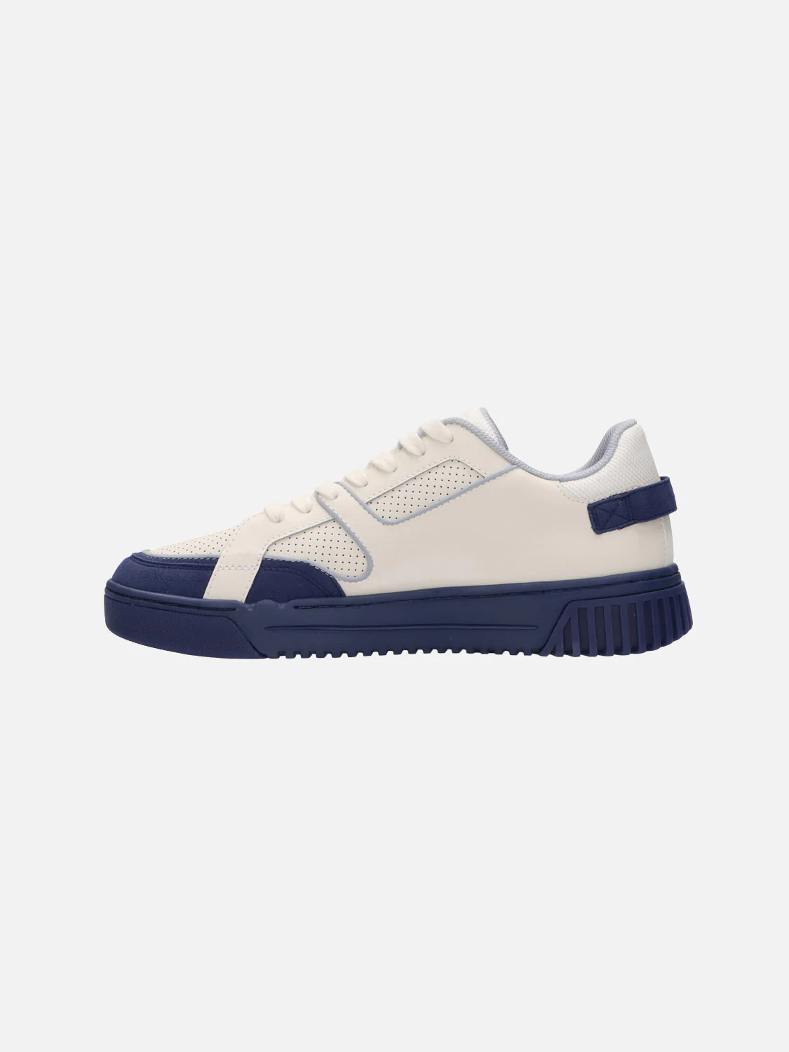 New Cup - Sneakers - Image 3