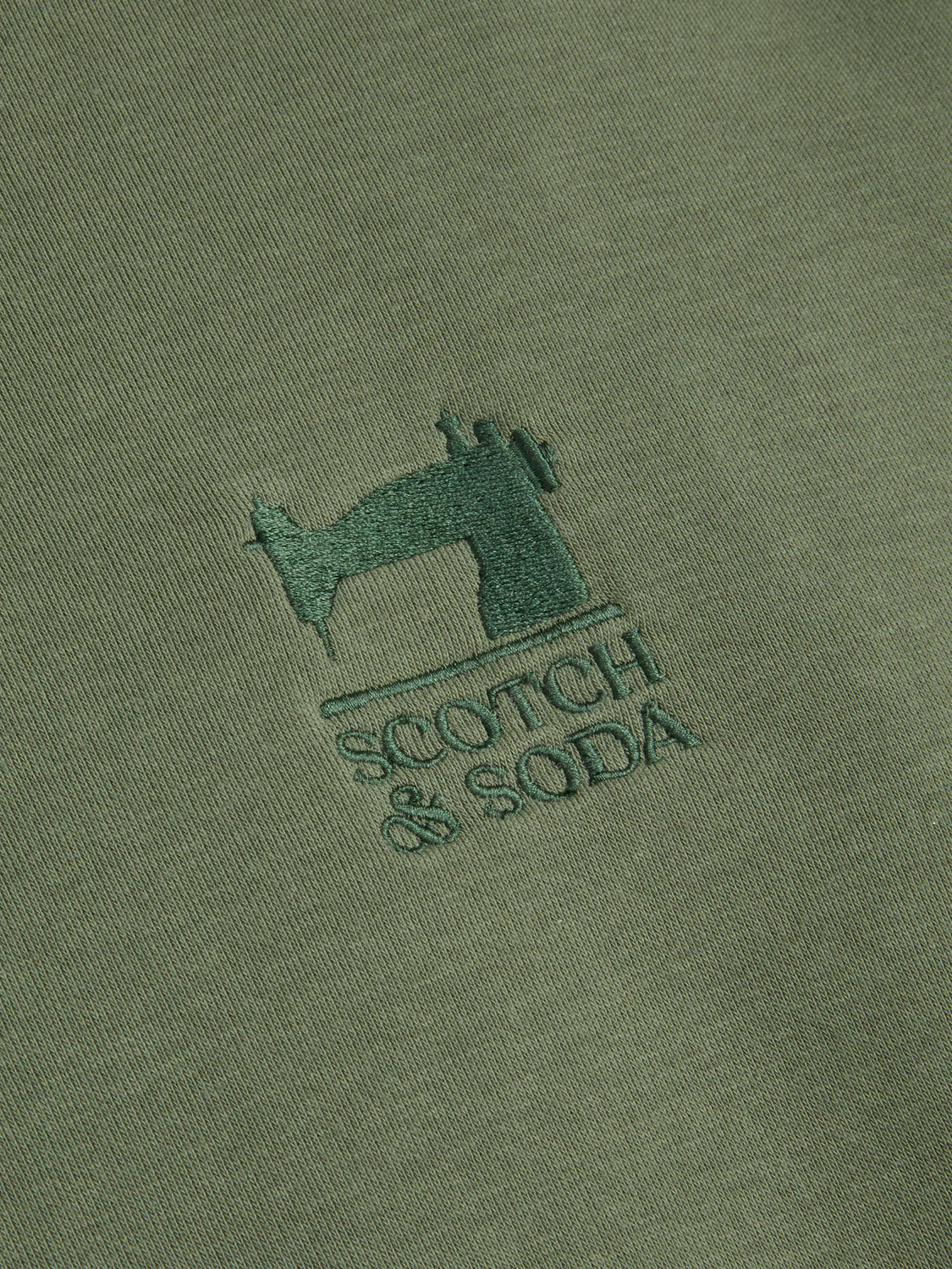 GRAPHIC CREW - Image 6