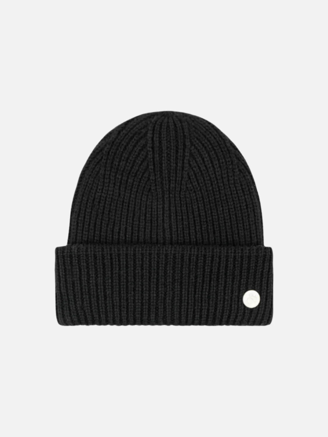 RIVET CUFF BEANIE