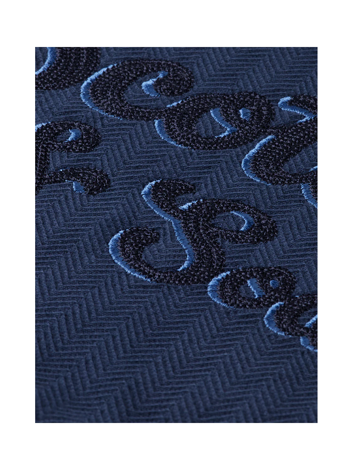 EMBROIDERED CREW - Image 3
