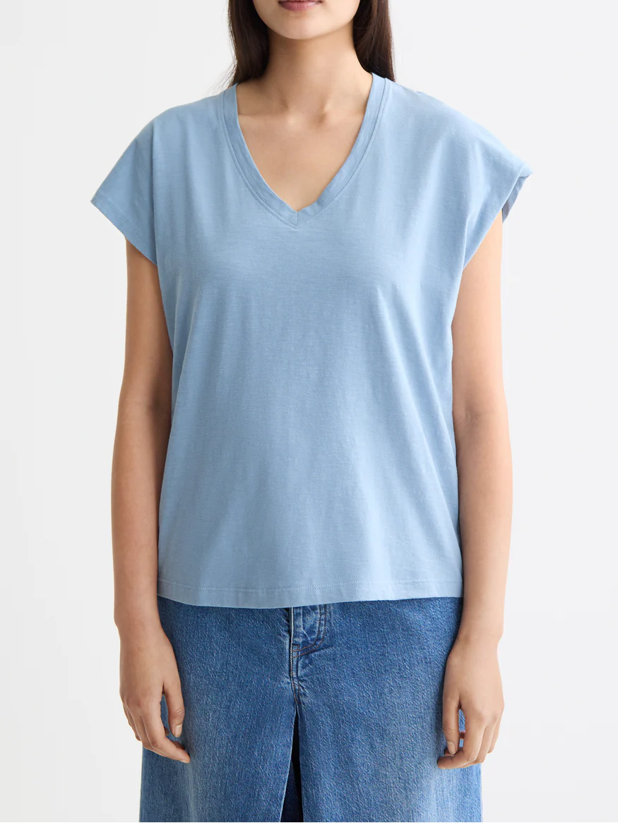 Slub V-neck T-shirt - Image 7