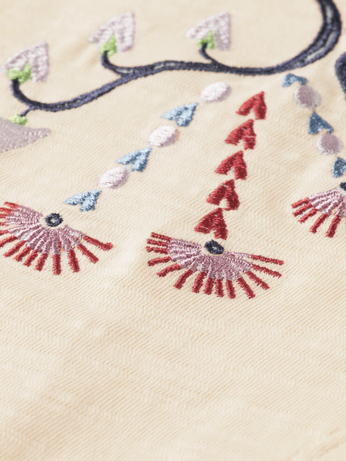 Embroidered V-neck T-shirt - Image 14