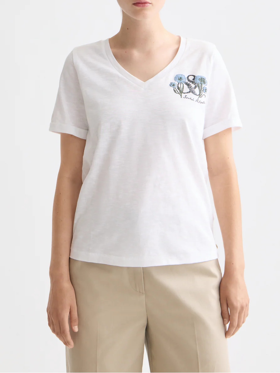V-neck embroidered artwork T-shirt