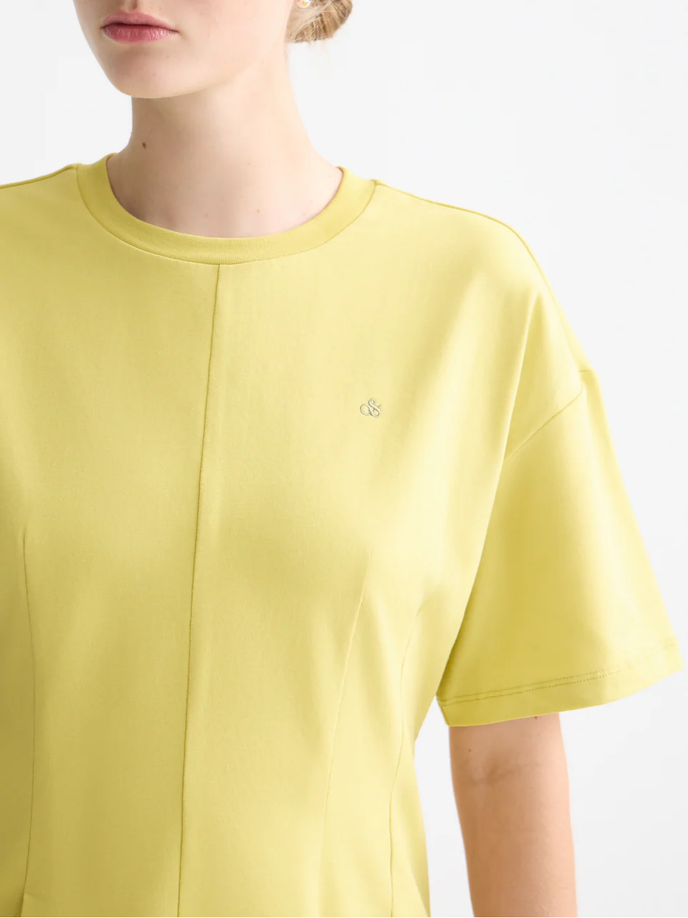 T-shirt with shaping - Image 10