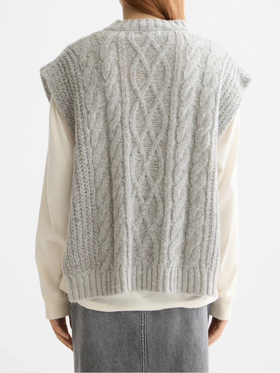Cable stitch spencer - Image 4