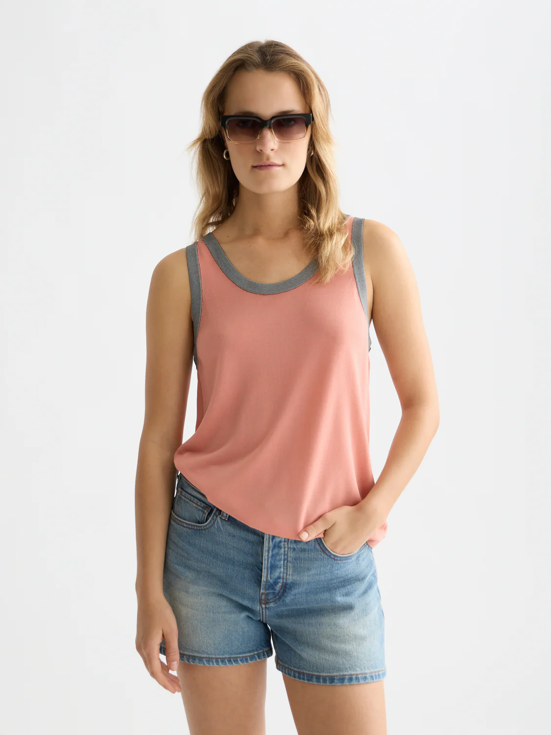 Stripe trim relaxed knitted vest - Image 7