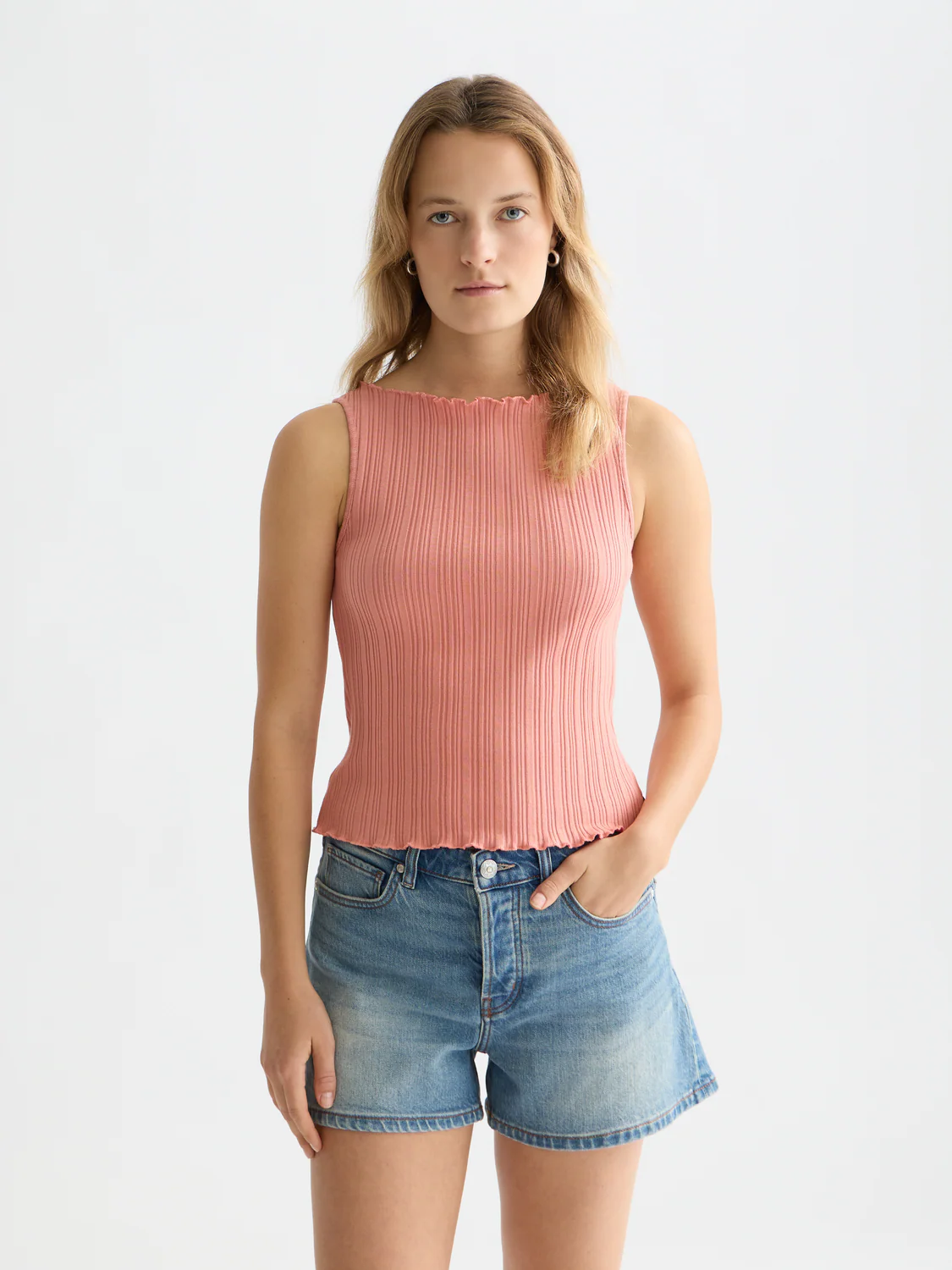 Structured rib tank - Image 8