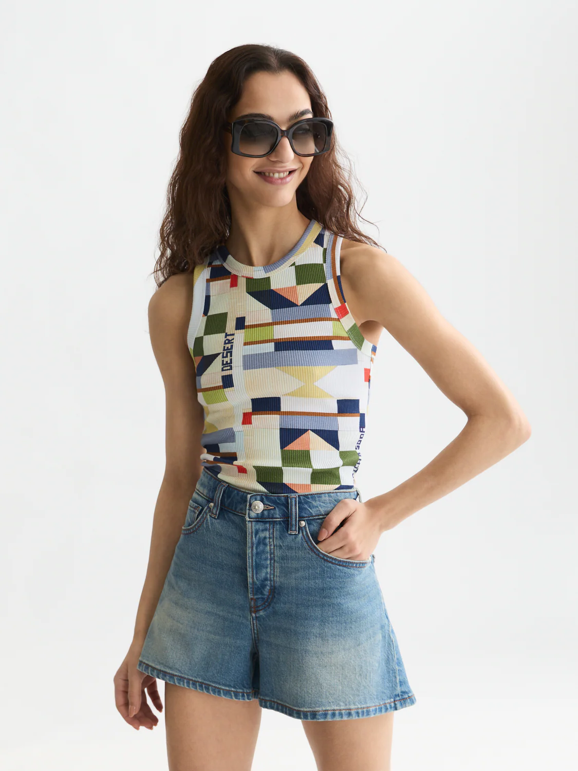 All over printed tank - Image 24