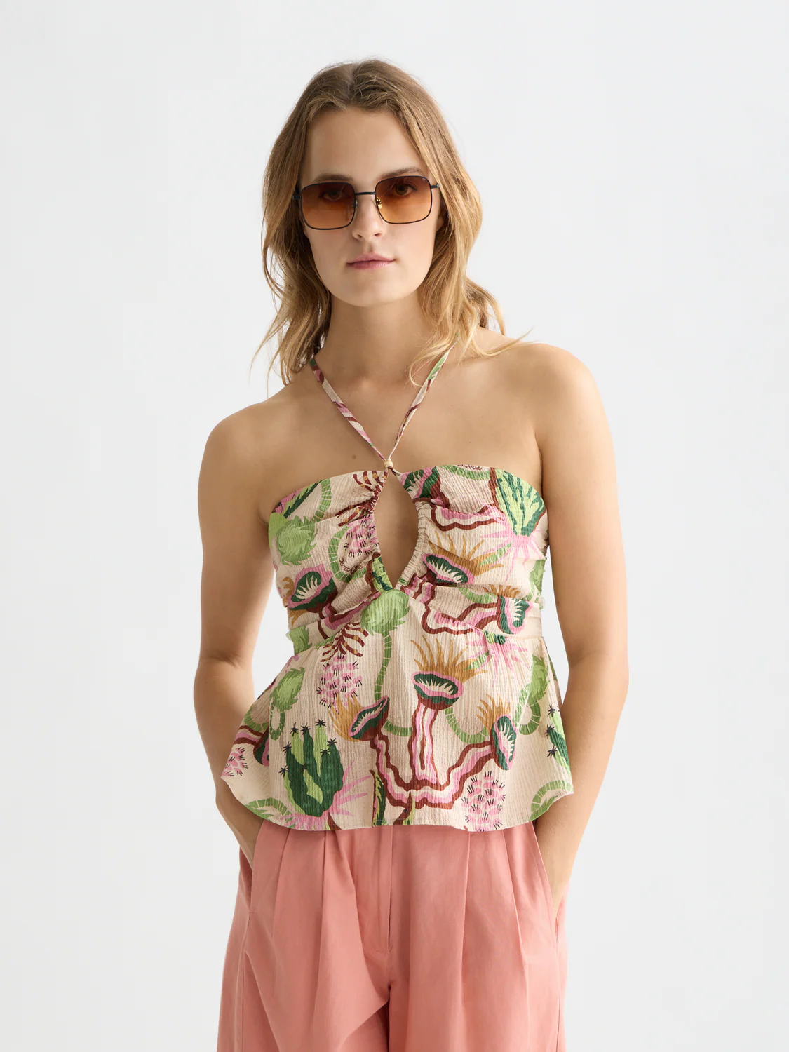 Cotton seersucker keyhole halter top