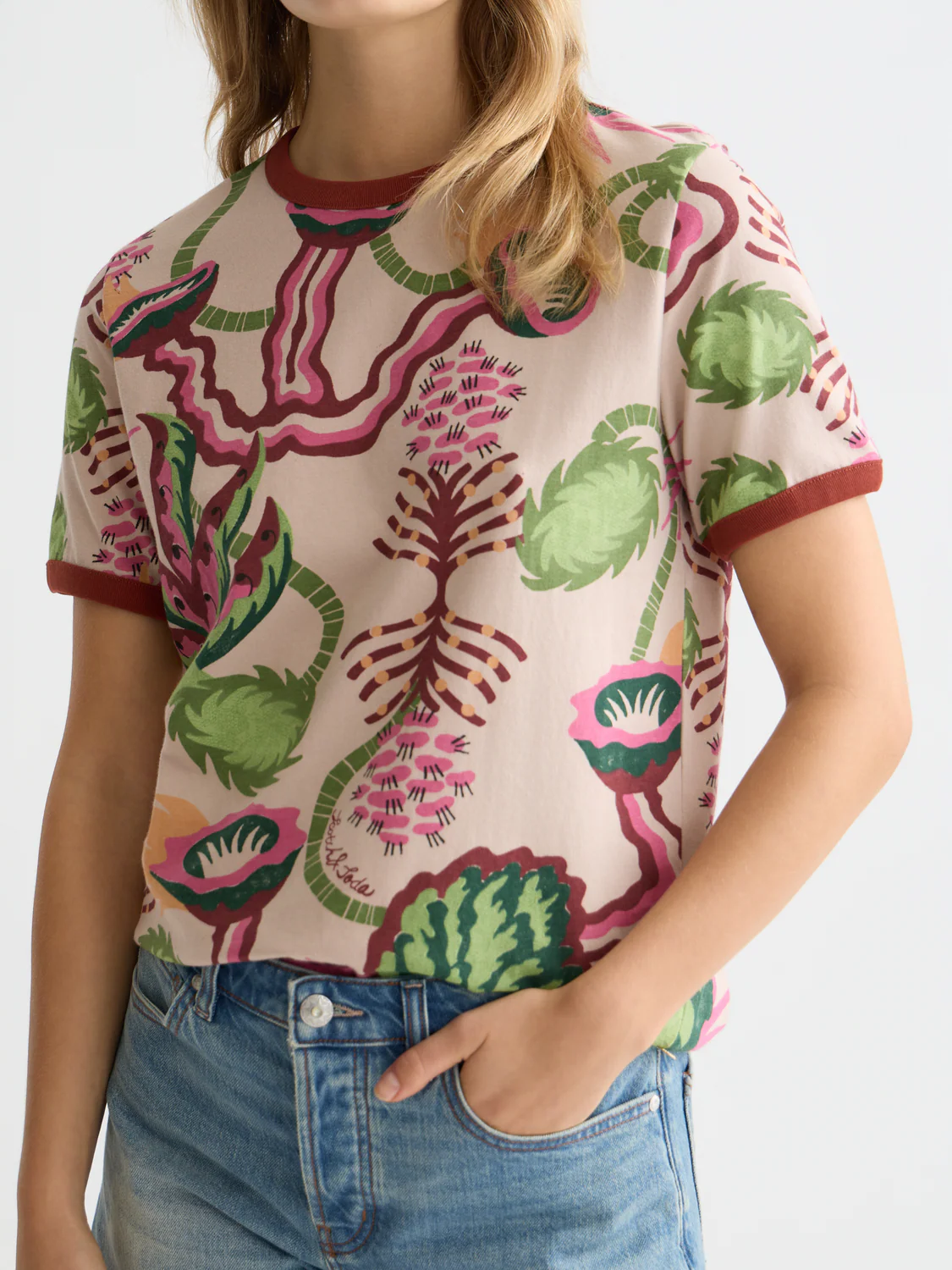 Printed T-shirt - Image 17