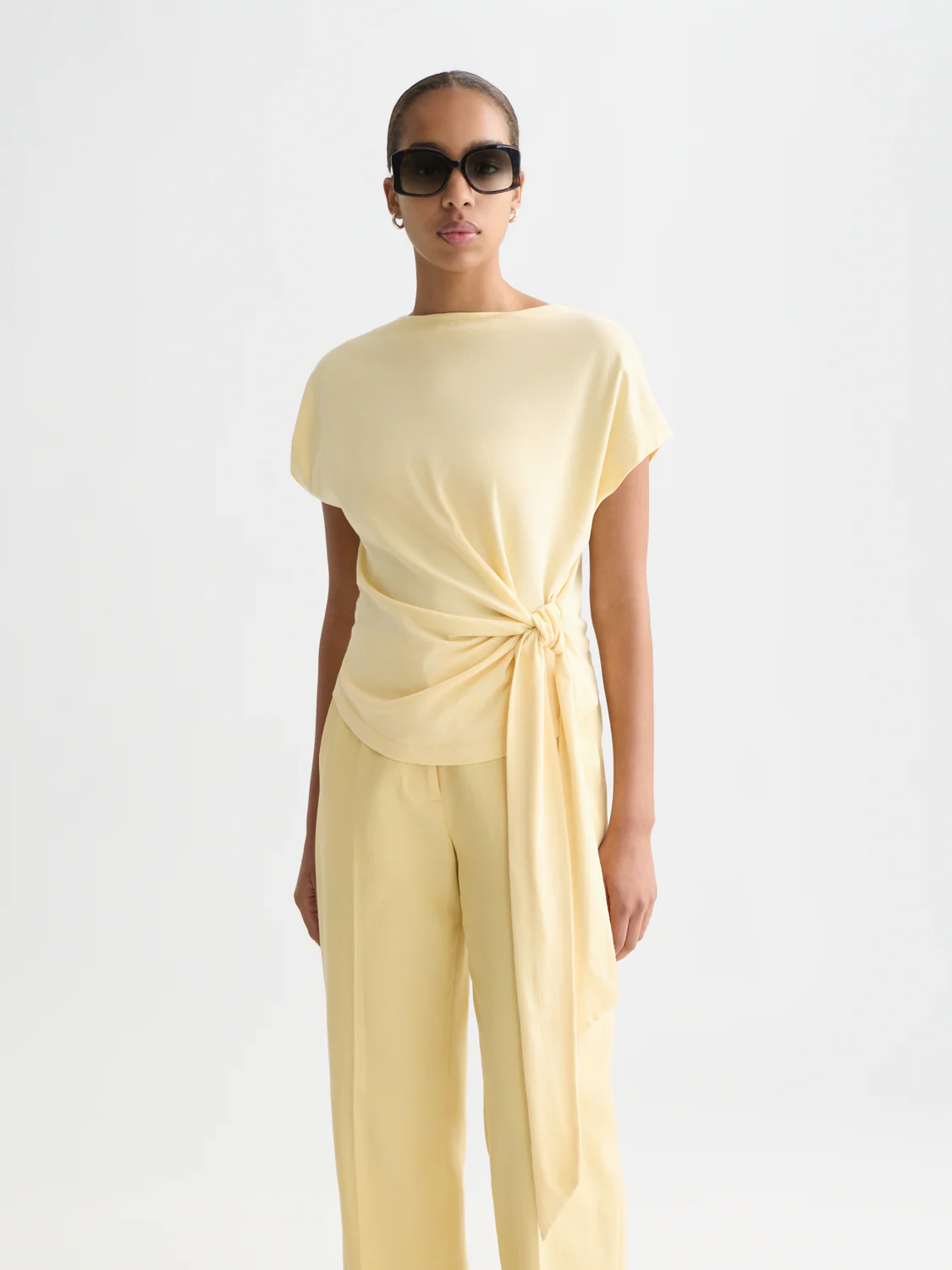 Knotted slash neck T-shirt - Image 8