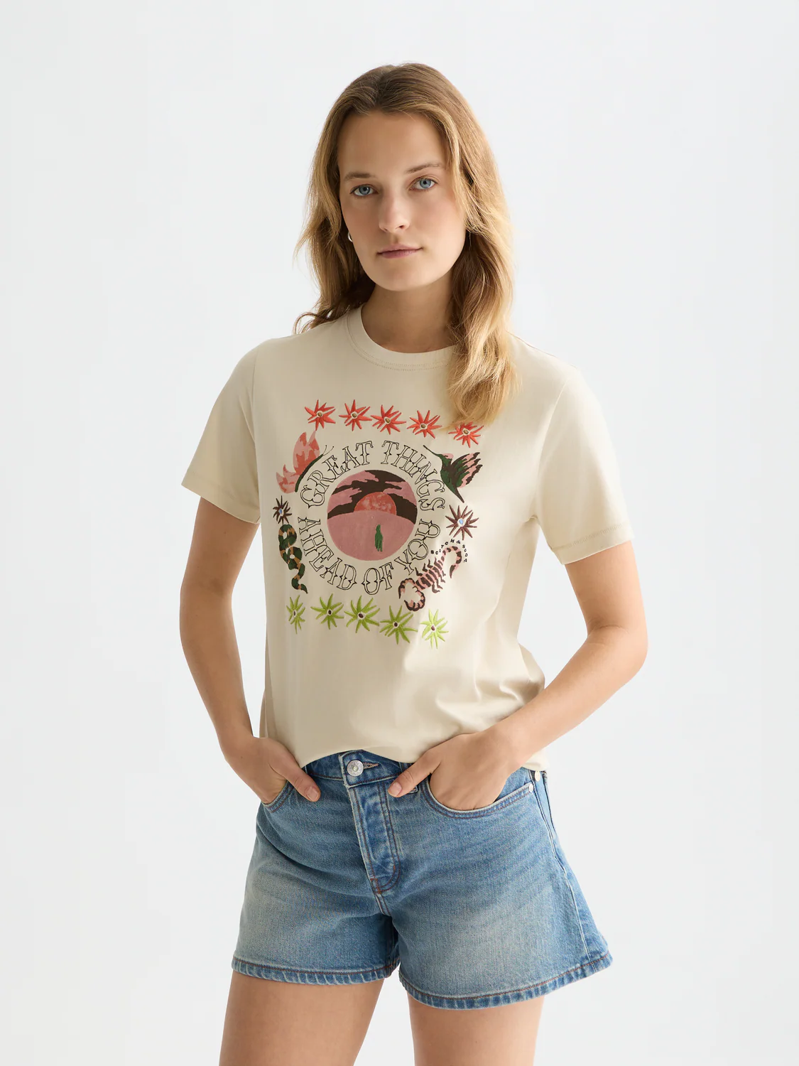 Embroidered artwork T-shirt