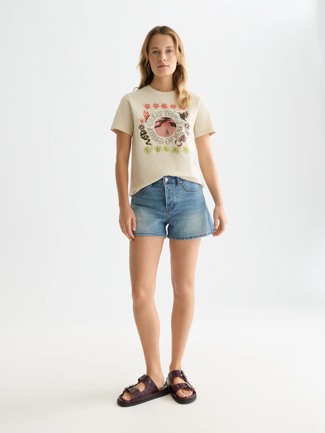 Embroidered artwork T-shirt - Image 2