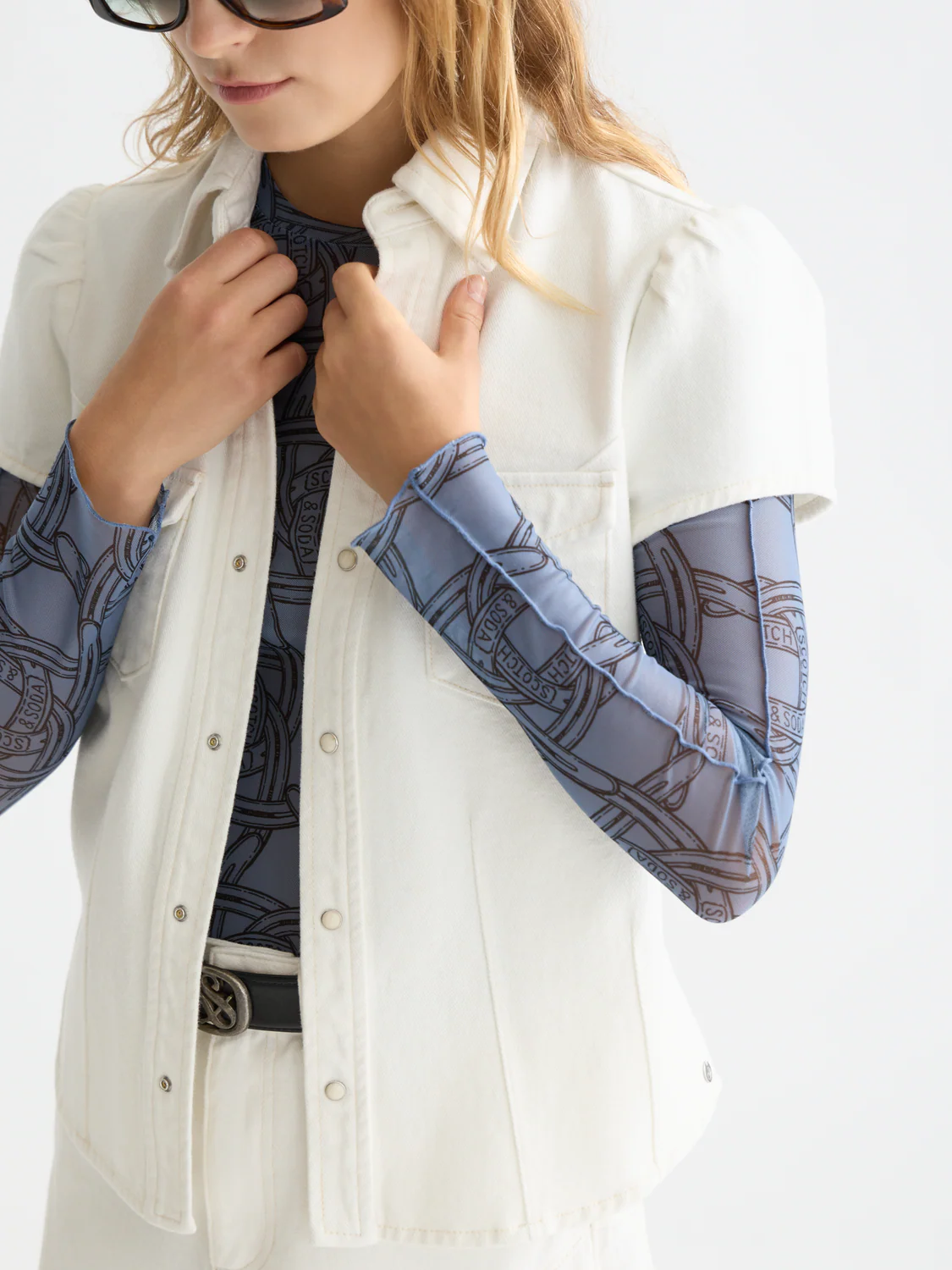 Cap sleeve denim shirt - Image 3