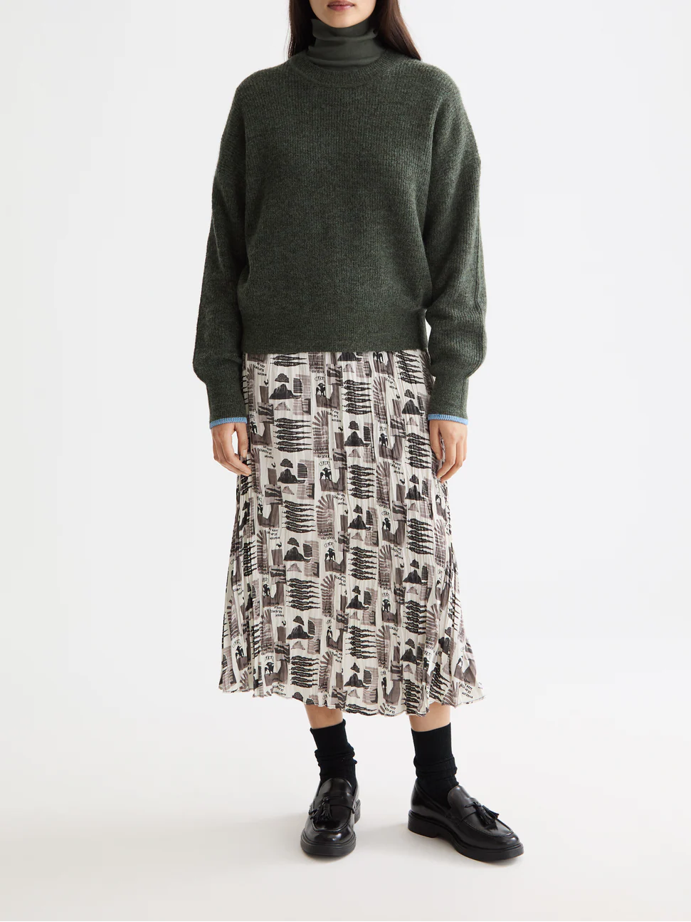 Fuzzy crew neck pullover - Image 2