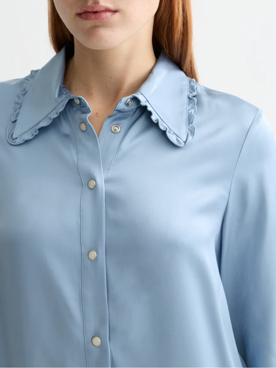 Ruffle collar shirt - Image 10