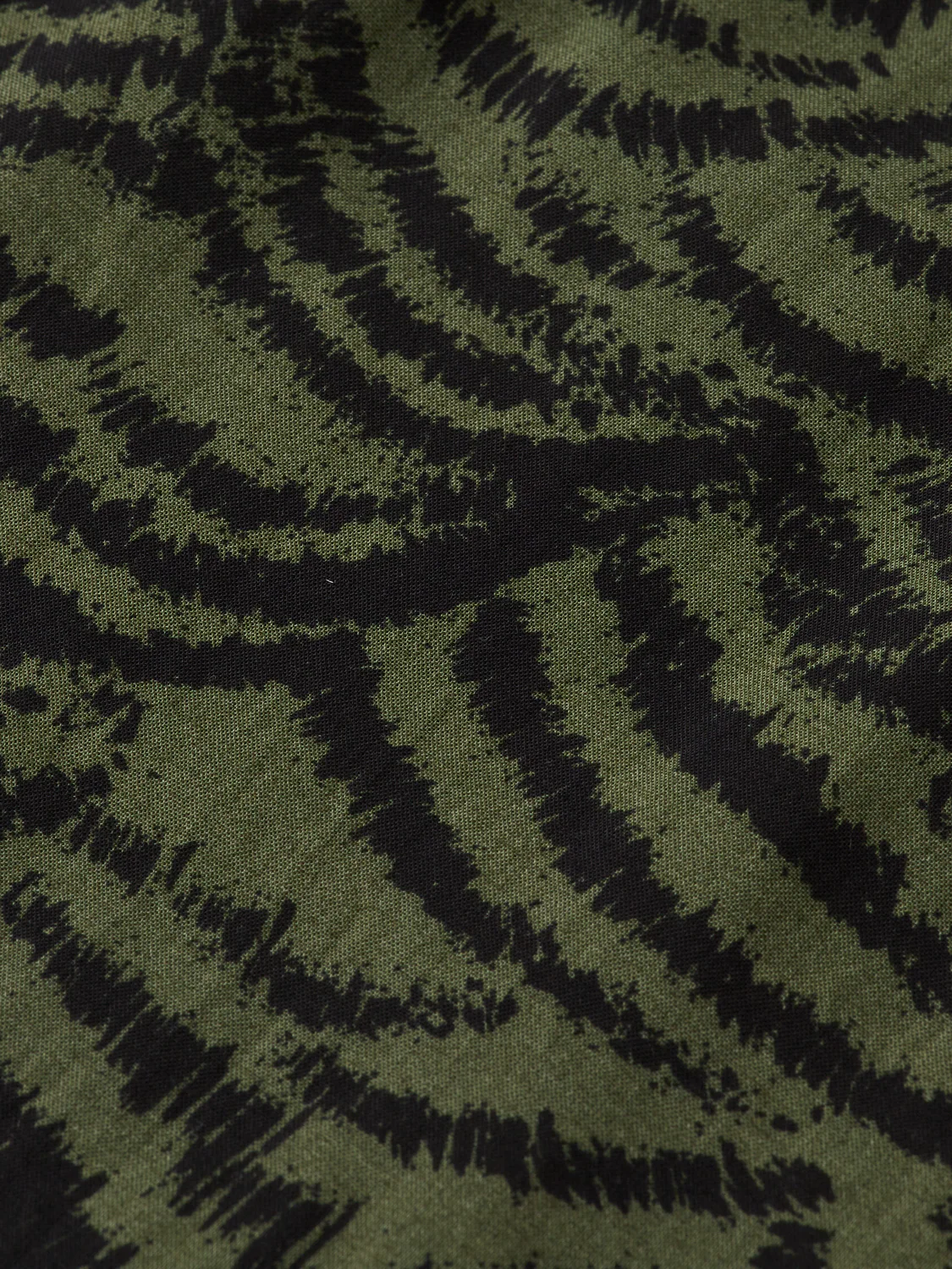 Printed pintuck shirt - Image 14