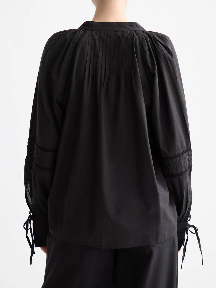 Blouse with lace and ties - Image 4