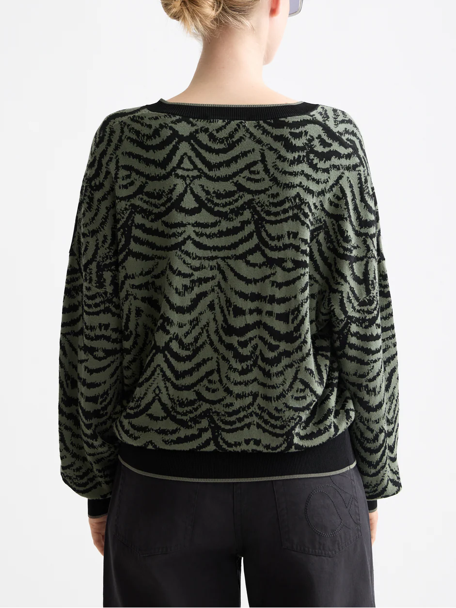 Jacquard V-neck pullover - Image 4