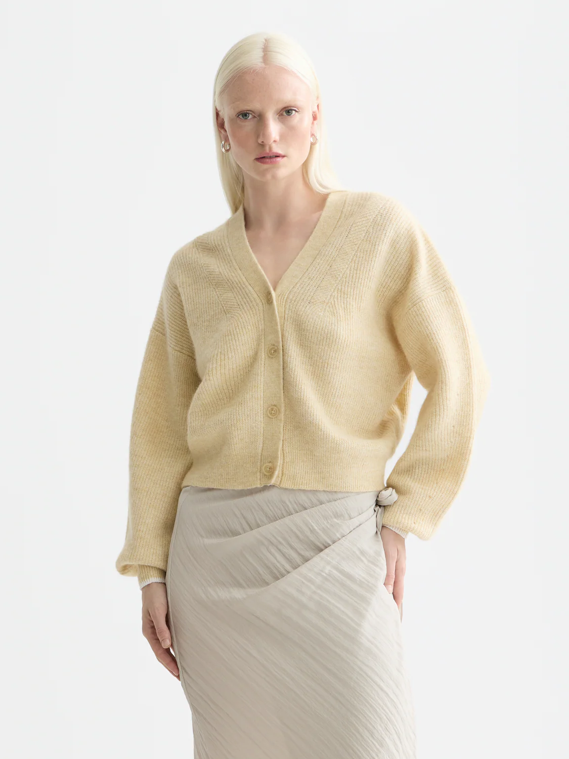 Fuzzy relaxed cardigan - Image 8