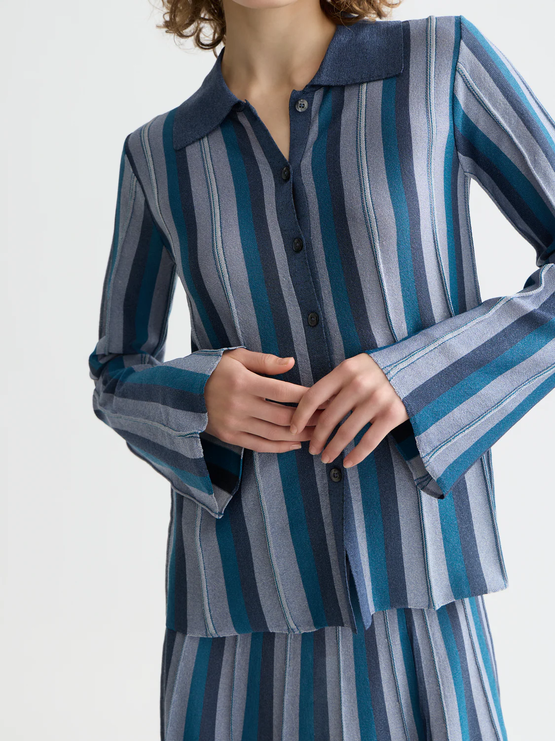Pleated stripe collared cardigan - Image 3