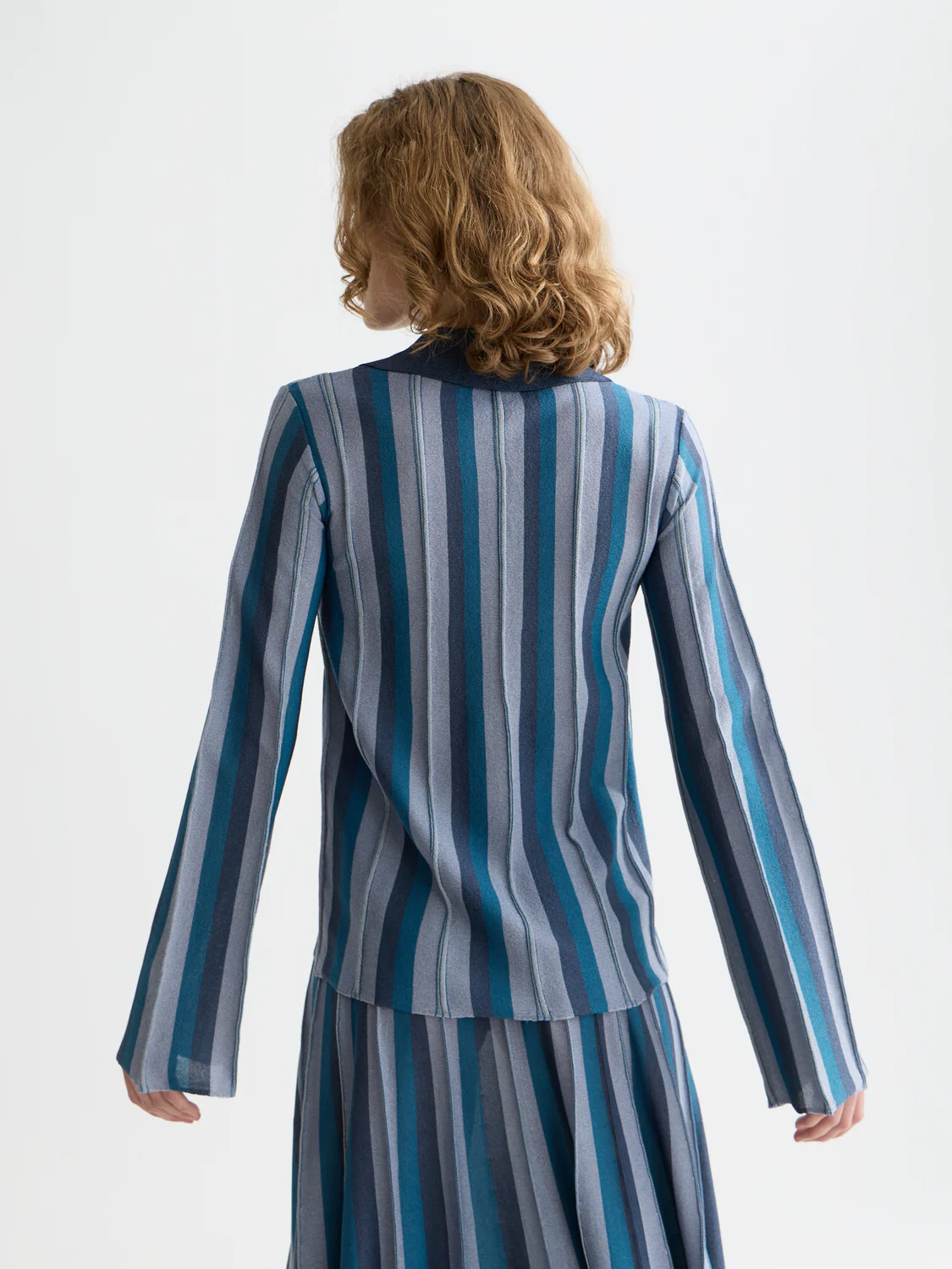 Pleated stripe collared cardigan - Image 4