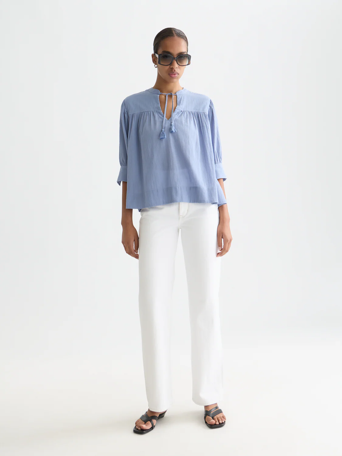 Relaxed blouse with gathers - Image 9