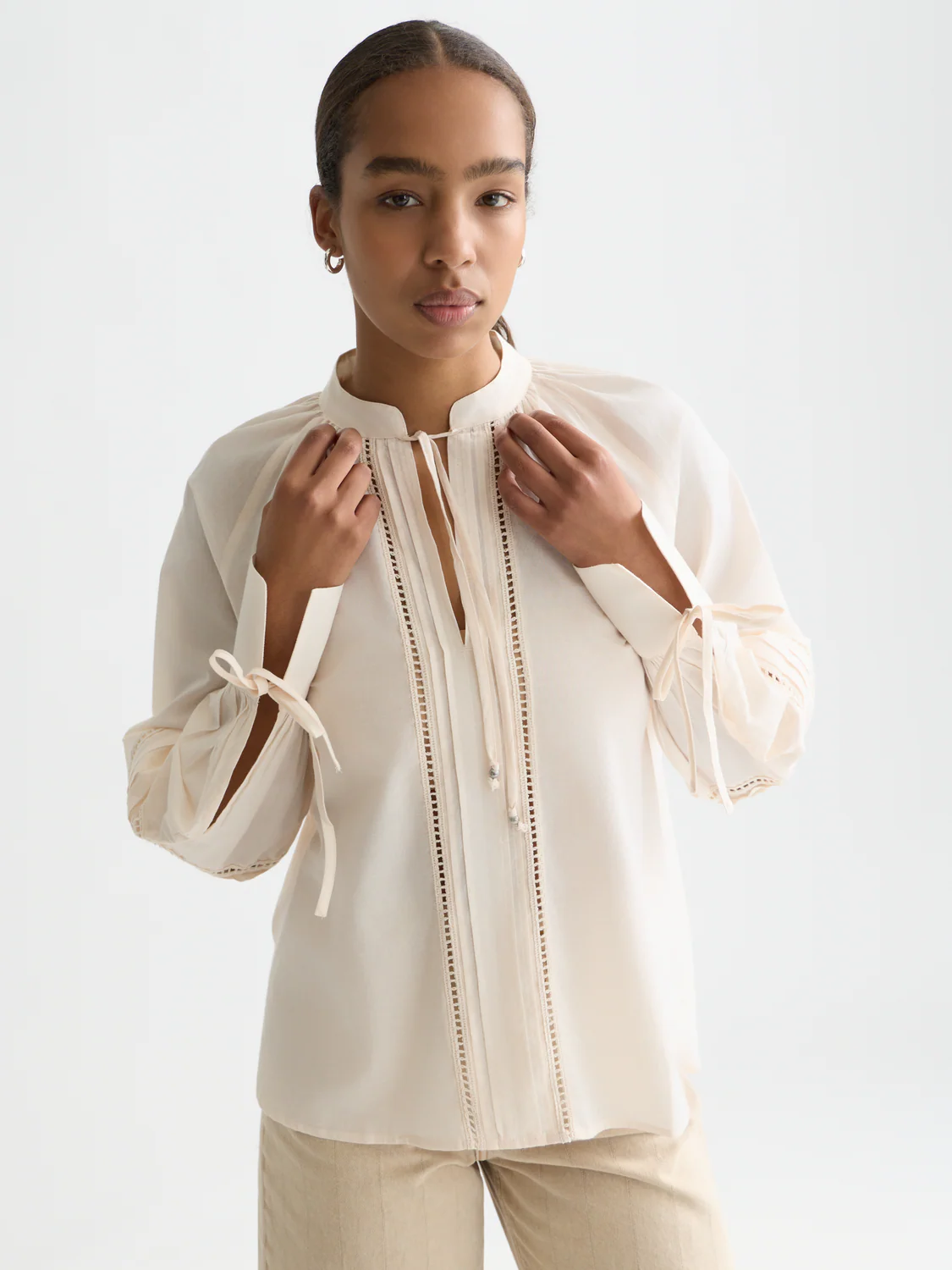 Cotton voile blouse with pleats - Image 3